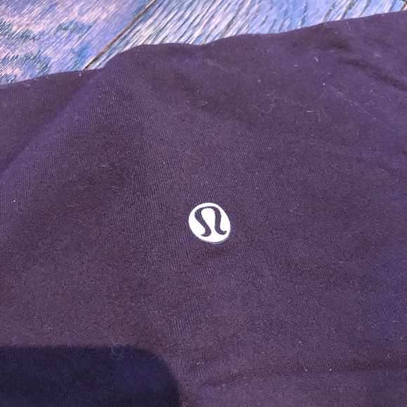 Lululemon High Waisted Booty Shorts - Picture 2 of 6